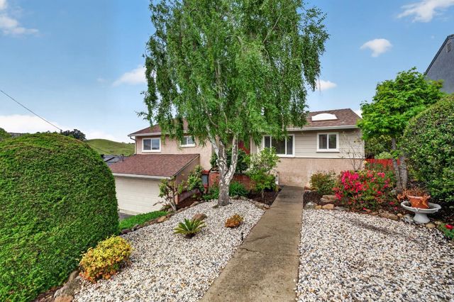3504 Northwood Drive, Castro Valley, CA 94546