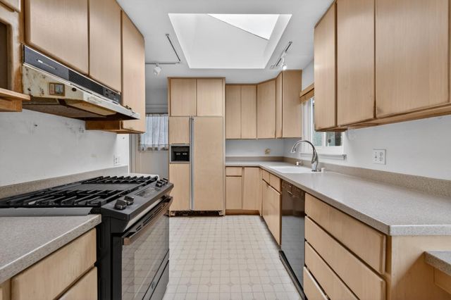 3504 Northwood Drive, Castro Valley, CA 94546