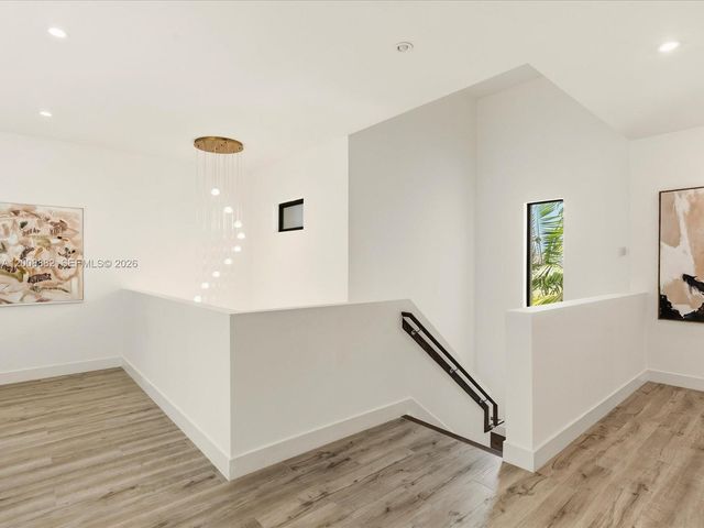 3439 N Brookfield Cir N, Hollywood, FL 33312