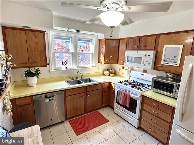 8563 BENTON AVE, Philadelphia, PA 19152
