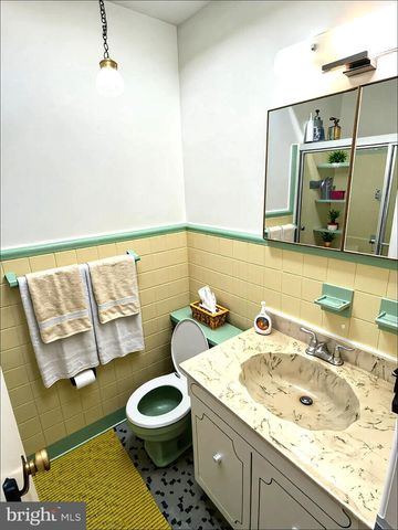 8563 BENTON AVE, Philadelphia, PA 19152