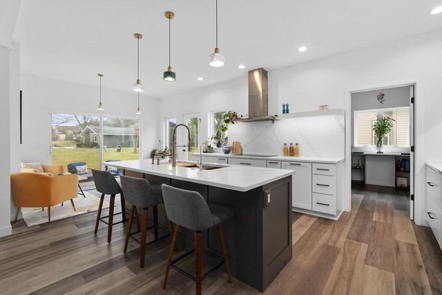 1119 Red Rock Lane, Middleton, WI 53562