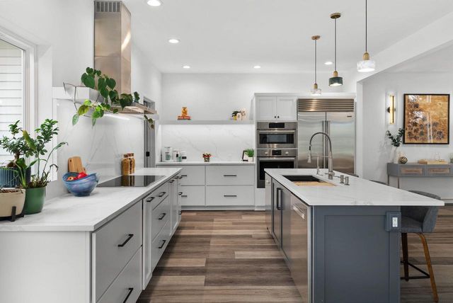 1119 Red Rock Lane, Middleton, WI 53562