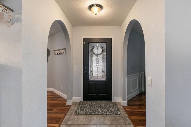 810 S 14th Avenue, Ozark, MO 65721