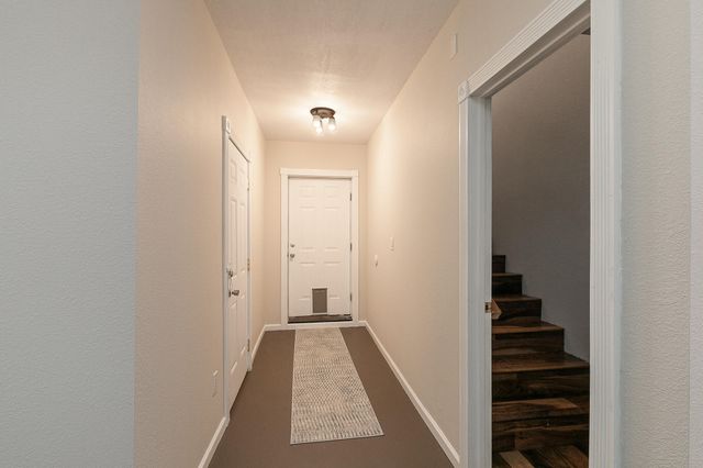 810 S 14th Avenue, Ozark, MO 65721