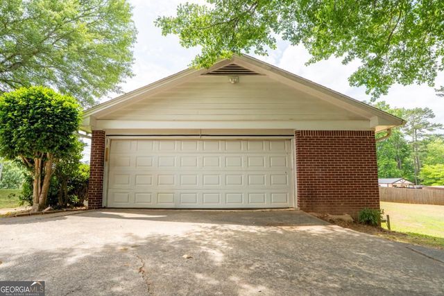 1334 Sherri Lane, Sugar Hill, GA 30518