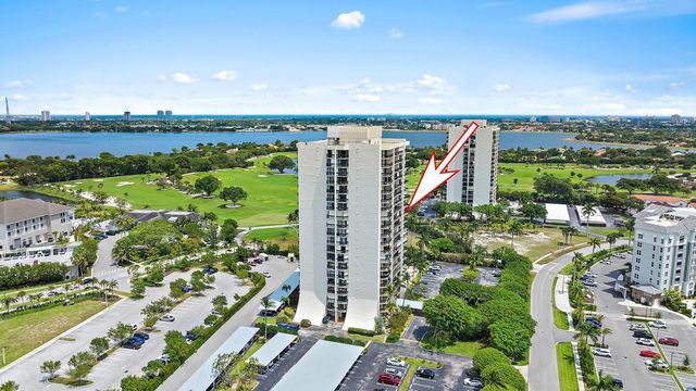 2400 Presidential Way 1005, West Palm Beach, FL 33401