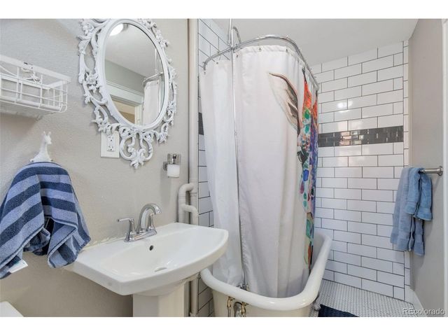 215 E 11th Ave B4, Denver, CO 80203