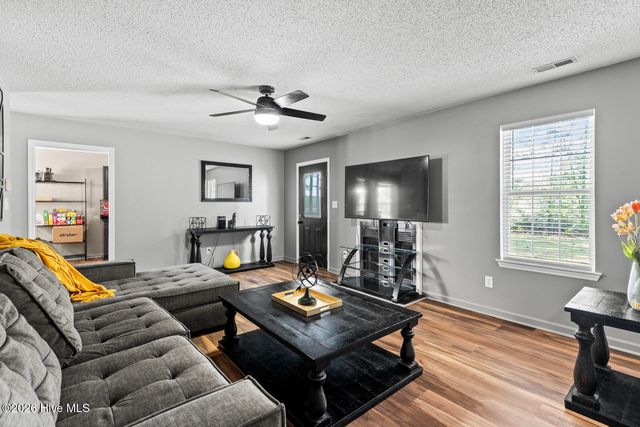 313 Running Road, Jacksonville, NC 28546