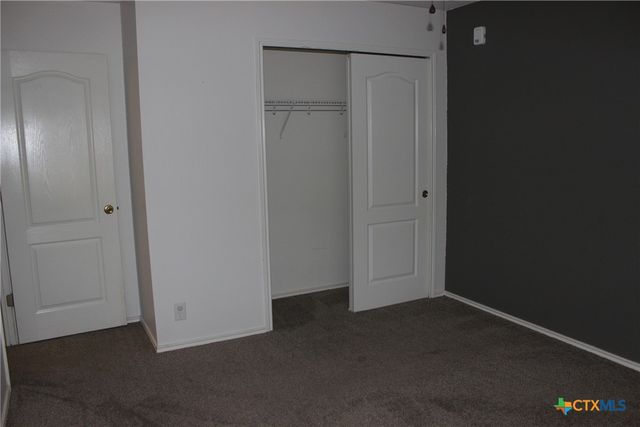 7710 Fallen Pine Street, Converse, TX 78109