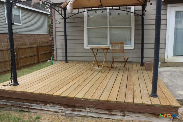 7710 Fallen Pine Street, Converse, TX 78109