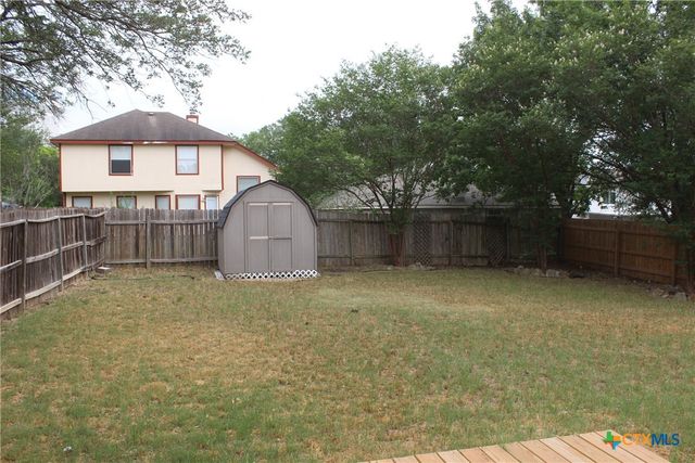 7710 Fallen Pine Street, Converse, TX 78109