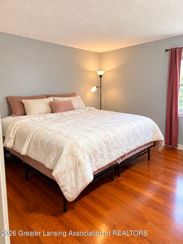 1075 N Michigan Road, Eaton Rapids, MI 48827