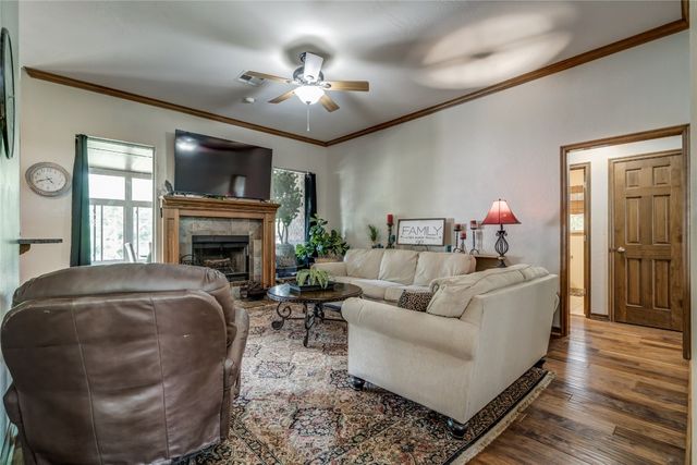 12254 Red Bud Valley, Guthrie, OK 73044