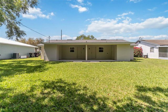 217 MONTANA AVENUE, St Cloud, FL 34769