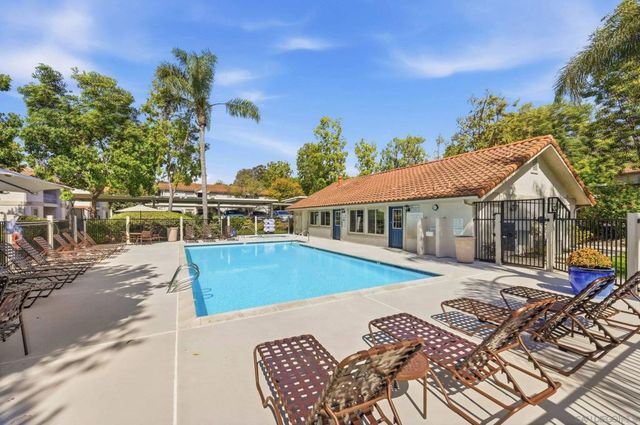 10367 Azuaga 162, San Diego, CA 92129
