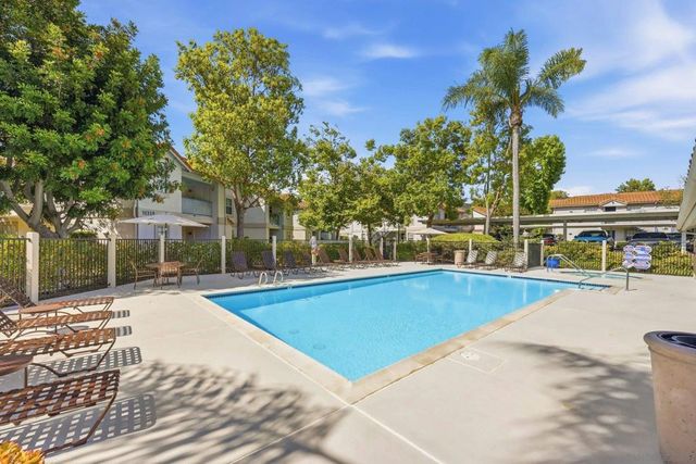 10367 Azuaga 162, San Diego, CA 92129