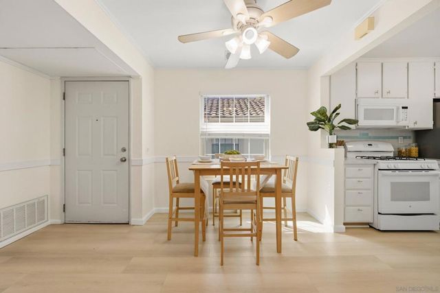 10367 Azuaga 162, San Diego, CA 92129