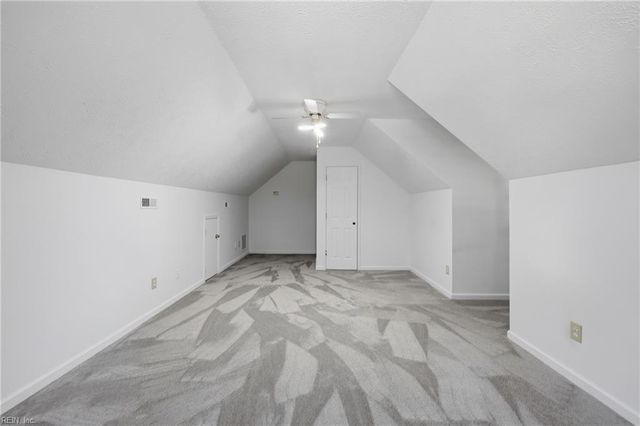 4 Faye DR, Smithfield, VA 23430