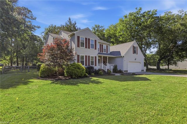 4 Faye DR, Smithfield, VA 23430