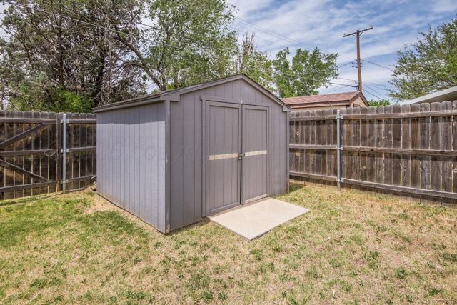 2036 S Parker Street, Amarillo, TX 79109