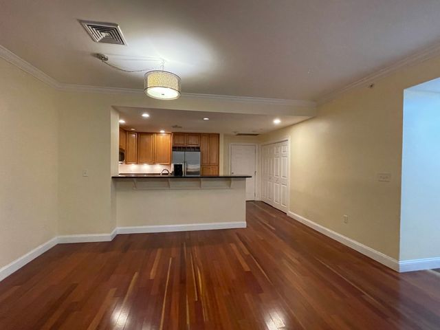 81-87 Fairmount Ave 8, Boston, MA 02136