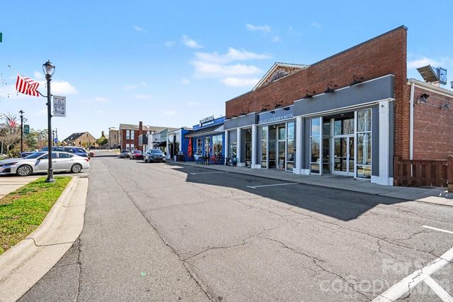 28 2nd Street, Cramerton, NC 28032