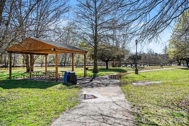 28 2nd Street, Cramerton, NC 28032