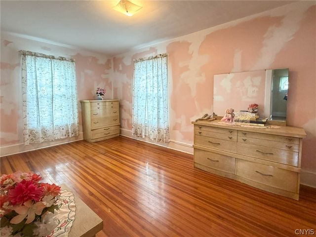1162 Hammond Avenue, Utica, NY 13501