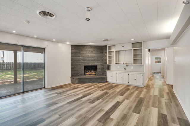 2108 GRANADA DRIVE, Wichita Falls, TX 76308