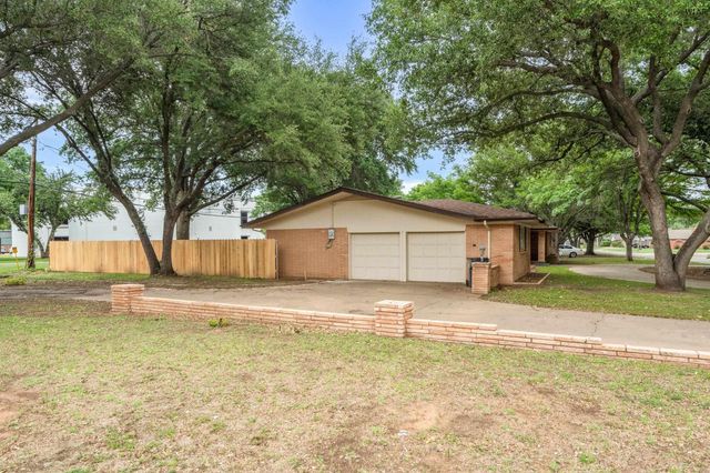 2108 GRANADA DRIVE, Wichita Falls, TX 76308