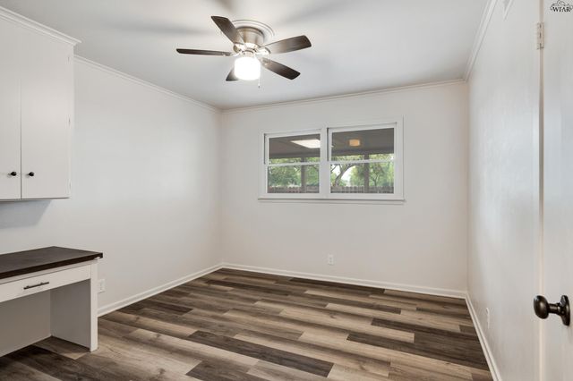 2108 GRANADA DRIVE, Wichita Falls, TX 76308