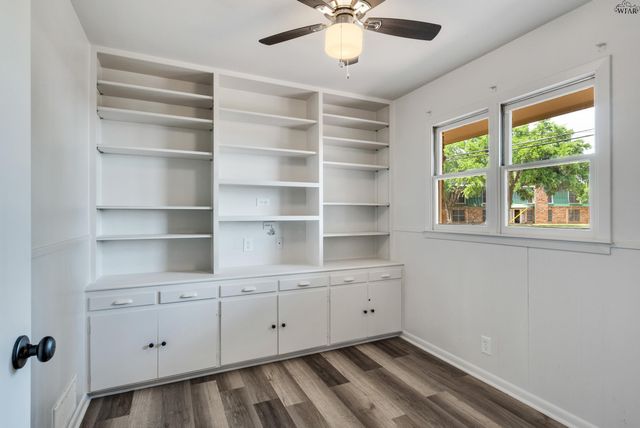 2108 GRANADA DRIVE, Wichita Falls, TX 76308