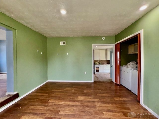 345 E Central Avenue, West Carrollton, OH 45449