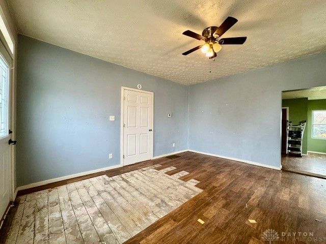 345 E Central Avenue, West Carrollton, OH 45449