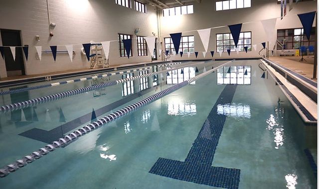 55 WILLOW Road, Wheeling, IL 60090