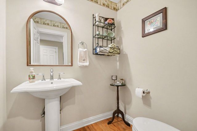 5965 Pollys Path, Berrien Springs, MI 49103