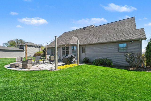 5965 Pollys Path, Berrien Springs, MI 49103