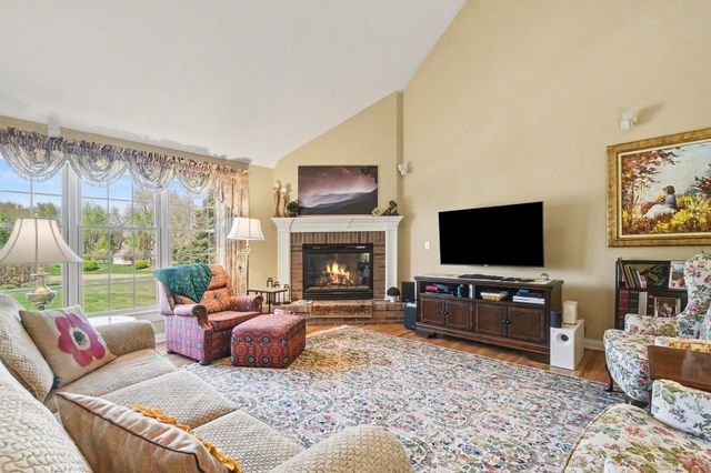 5965 Pollys Path, Berrien Springs, MI 49103