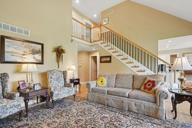 5965 Pollys Path, Berrien Springs, MI 49103