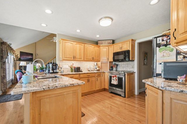5965 Pollys Path, Berrien Springs, MI 49103