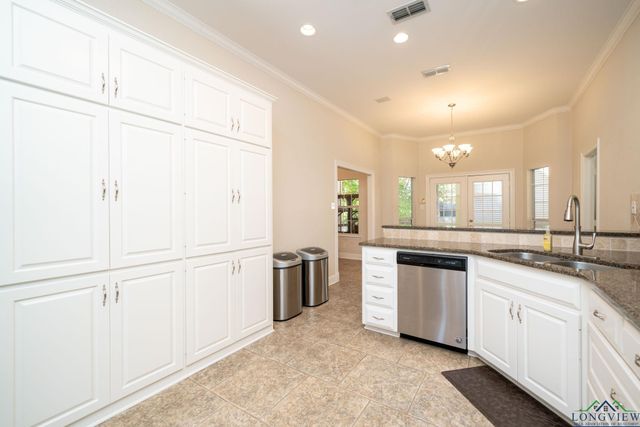 1845 E George Richey, Longview, TX 75604