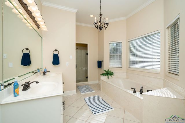 1845 E George Richey, Longview, TX 75604