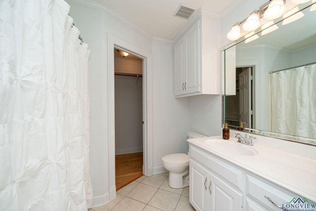 1845 E George Richey, Longview, TX 75604