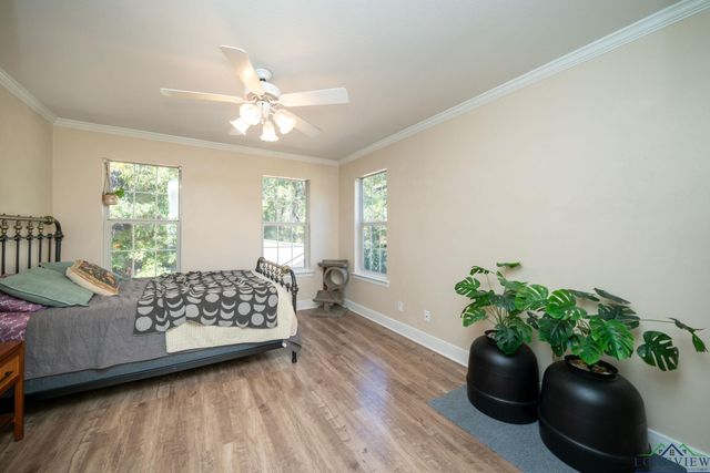 1845 E George Richey, Longview, TX 75604