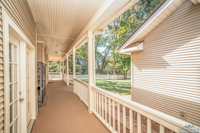 1845 E George Richey, Longview, TX 75604