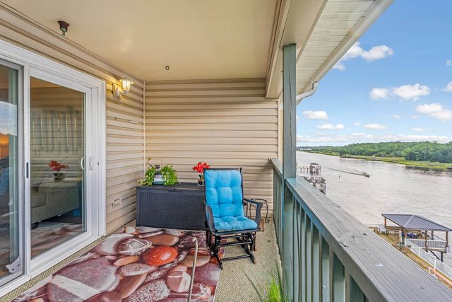 4445 Kingsport Rd Unit 401, Little River, SC 29566