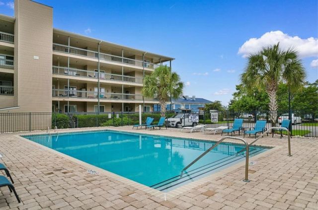 4445 Kingsport Rd Unit 401, Little River, SC 29566