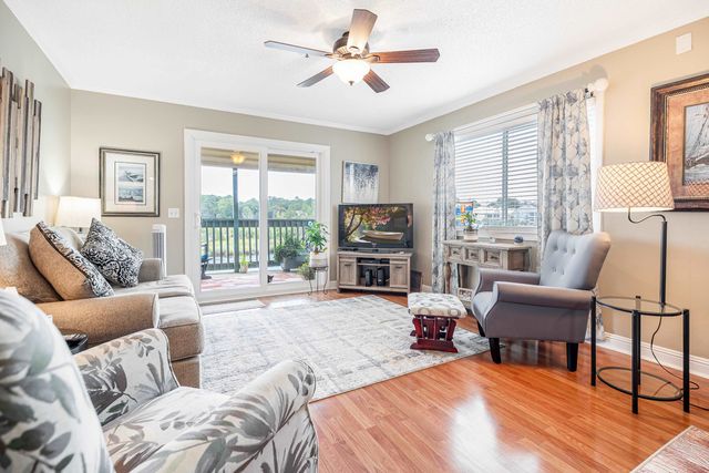 4445 Kingsport Rd Unit 401, Little River, SC 29566