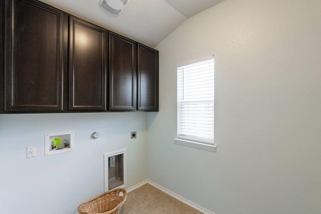 404 Buttercup Creek BLVD 19, Cedar Park, TX 78613